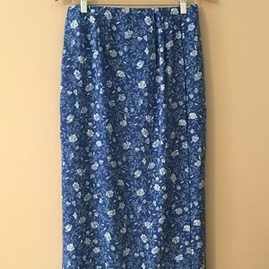 ⭐️3/$10 Judith Hart Petites Skirt